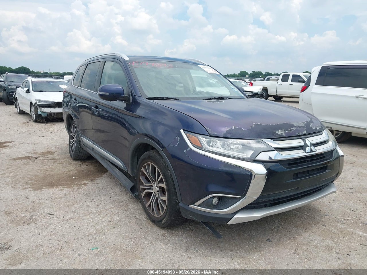 JA4AD3A34JZ****** · 2018 MITSUBISHI OUTLANDER SEL