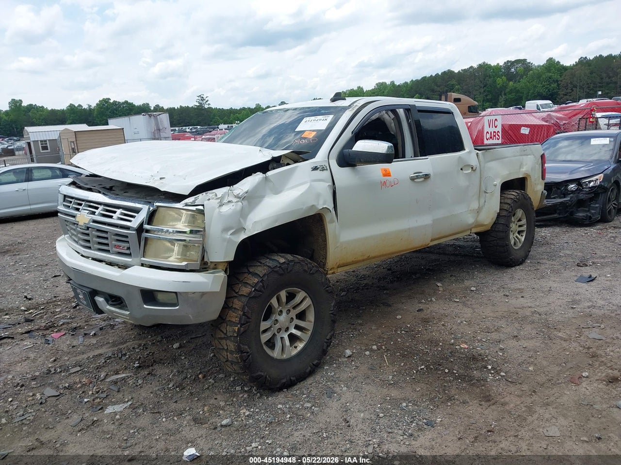 2015 CHEVROLET SILVERADO 1500 2LT · 2/11