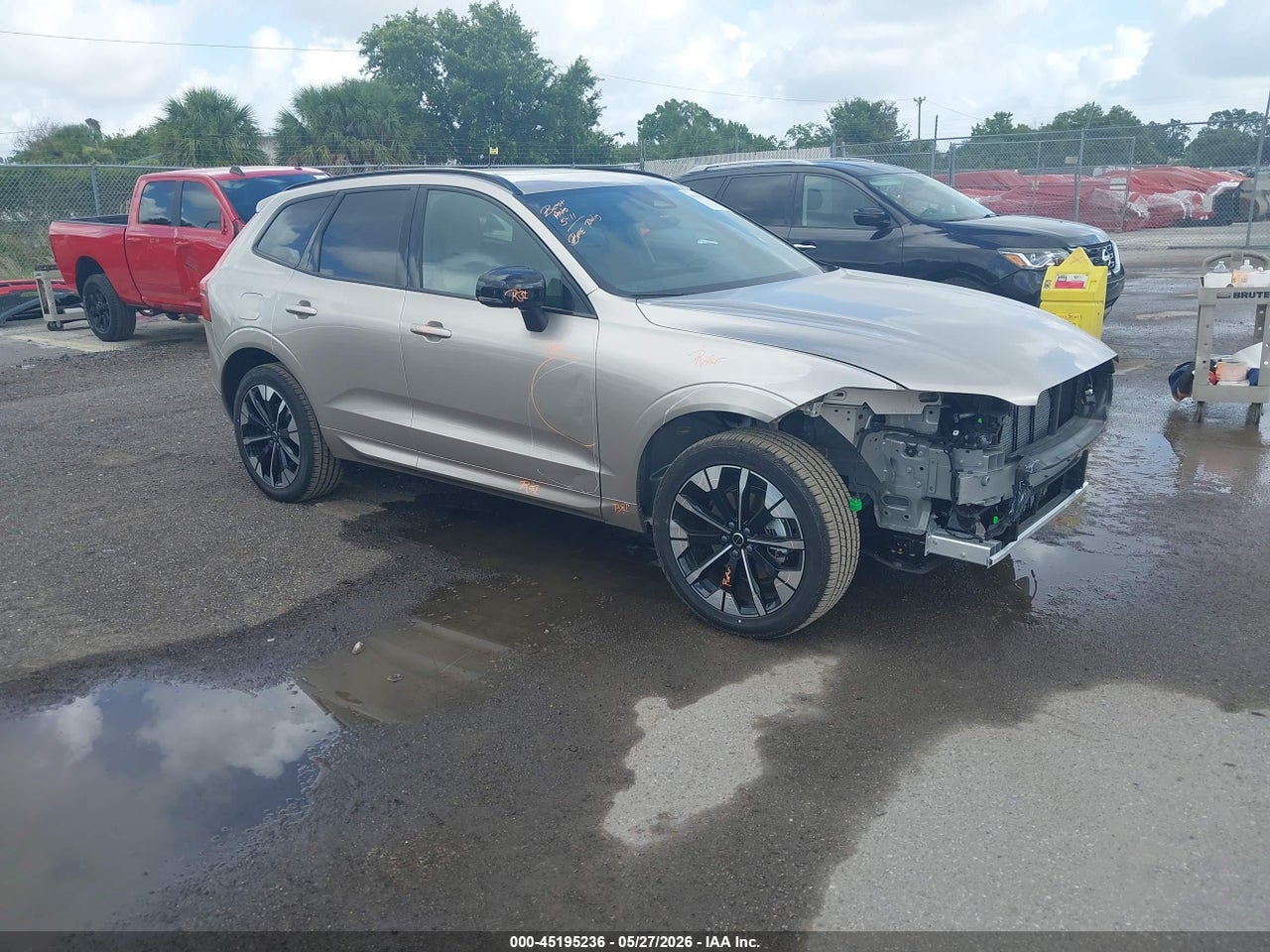YV4M12RC6T1****** · 2026 VOLVO XC60 B5 PLUS