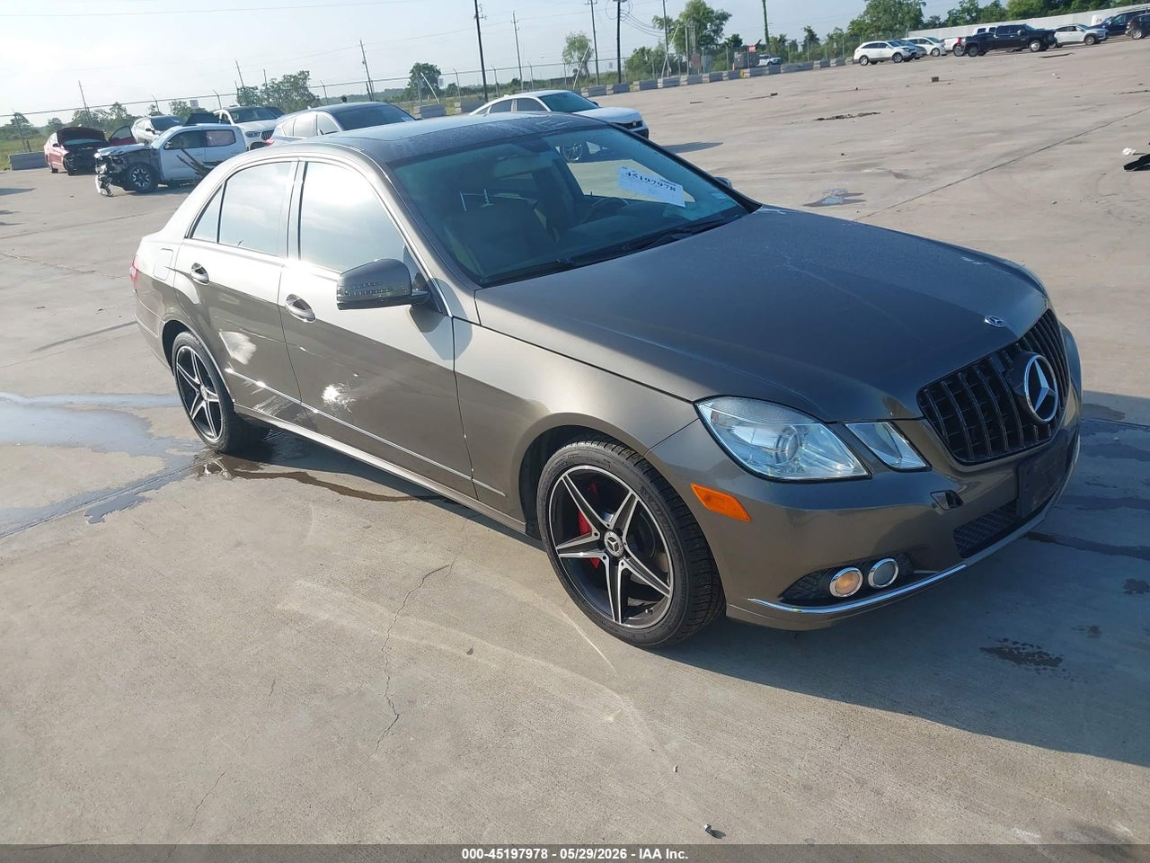 WDDHF5GB2BA****** · 2011 MERCEDES-BENZ E 350