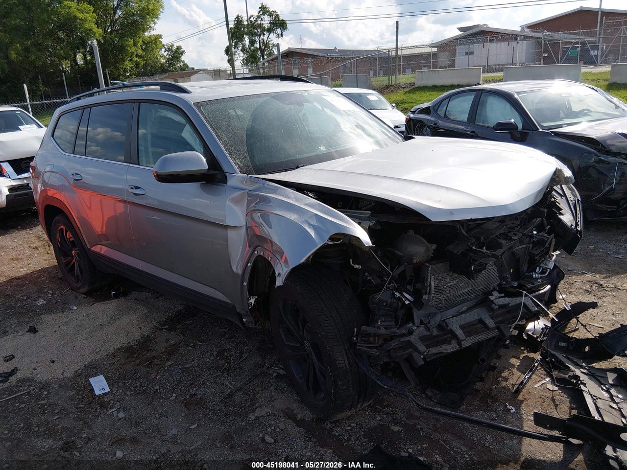 1V2KR2CA3NC****** · 2022 VOLKSWAGEN ATLAS 3.6L V6 SE W/TECHNOLOGY