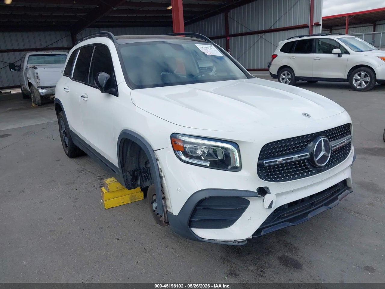 W1N4M4HB9PW****** · 2023 MERCEDES-BENZ GLB 250 4MATIC