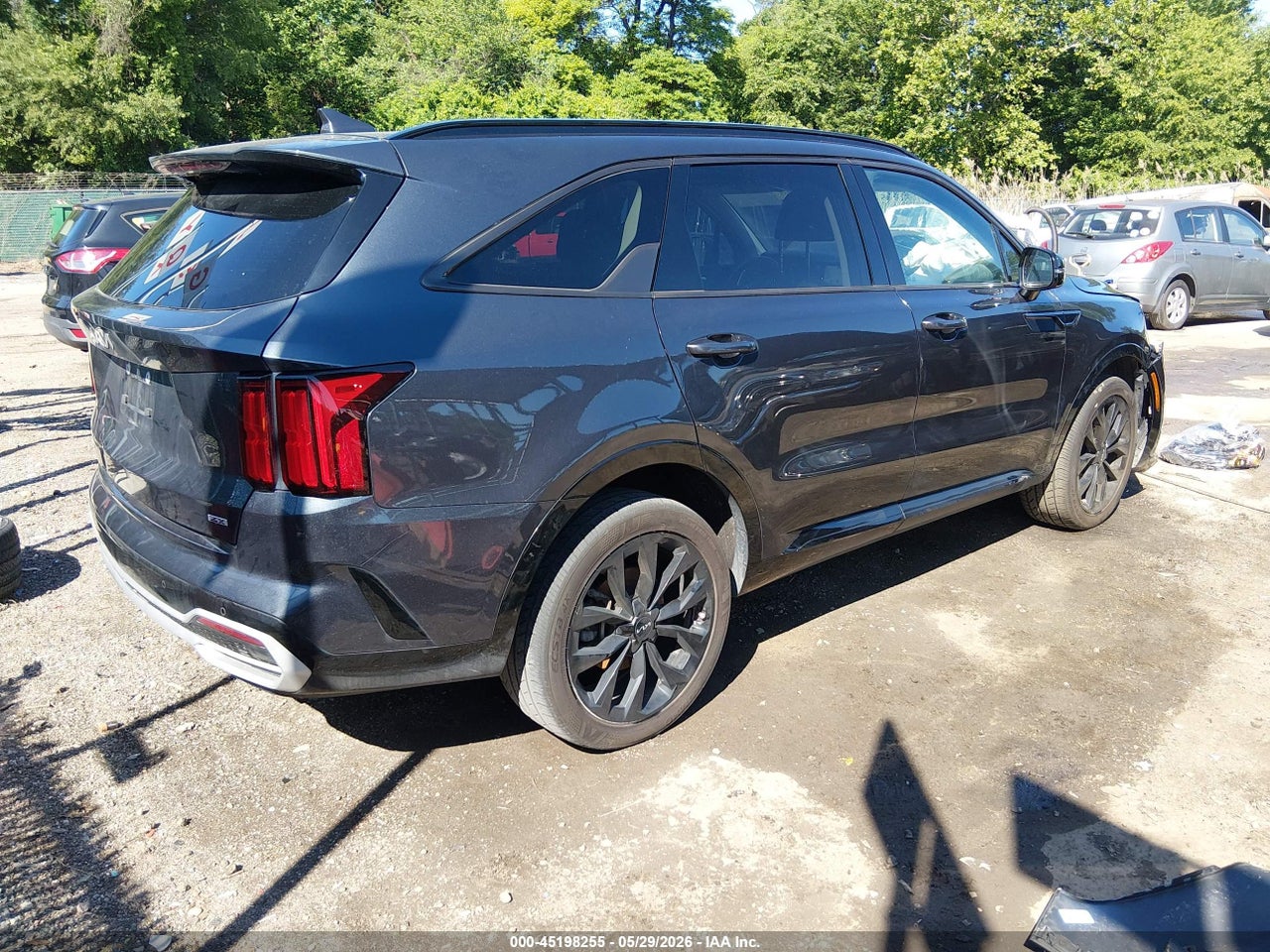 2023 KIA SORENTO SX · 4/11