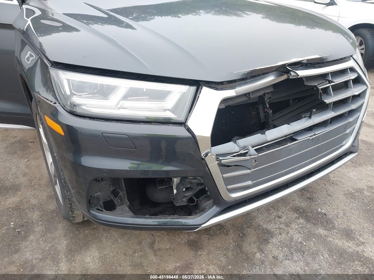 2018 AUDI Q5 2.0T PREMIUM/2.0T TECH PREMIUM · 6/11