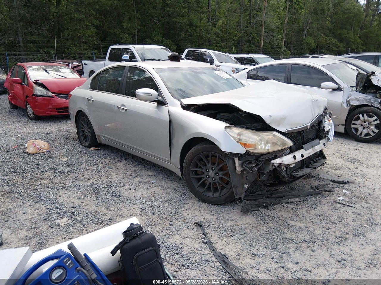 KMHGC4DE7BU****** · 2011 HYUNDAI GENESIS 3.8