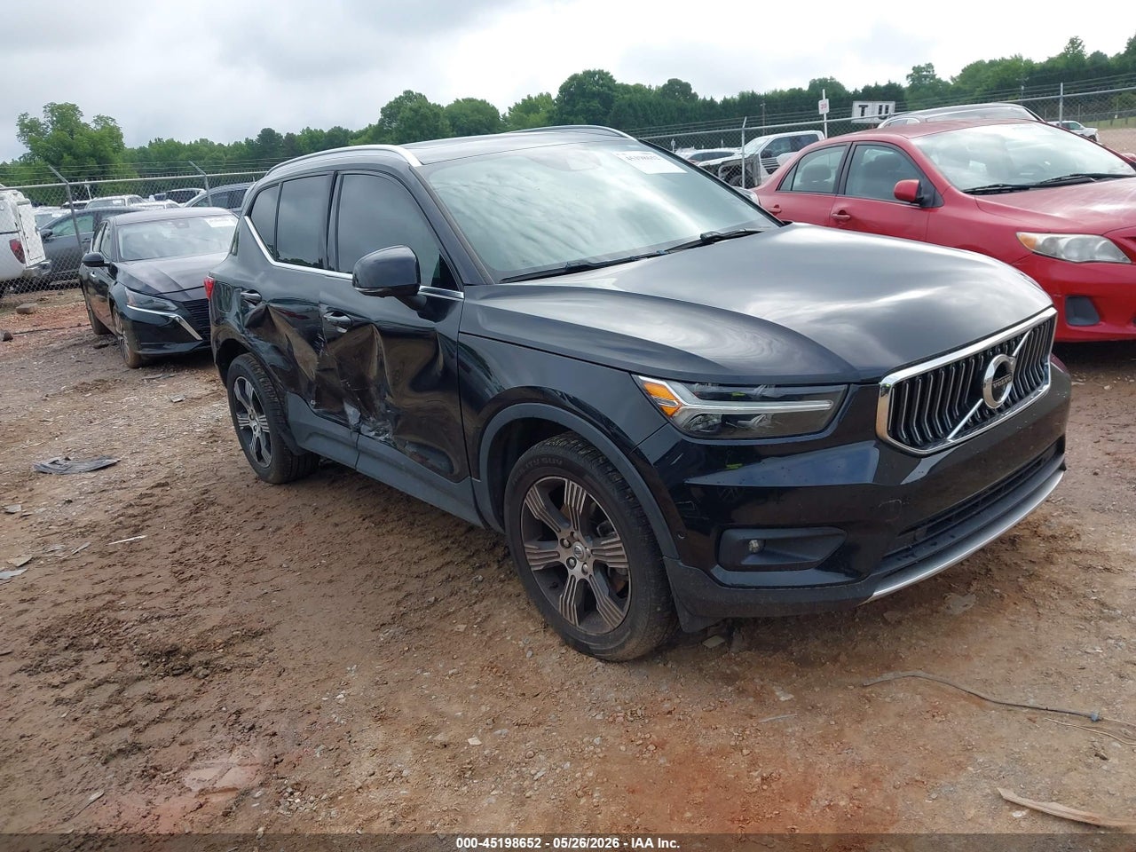2022 VOLVO XC40 T5 INSCRIPTION