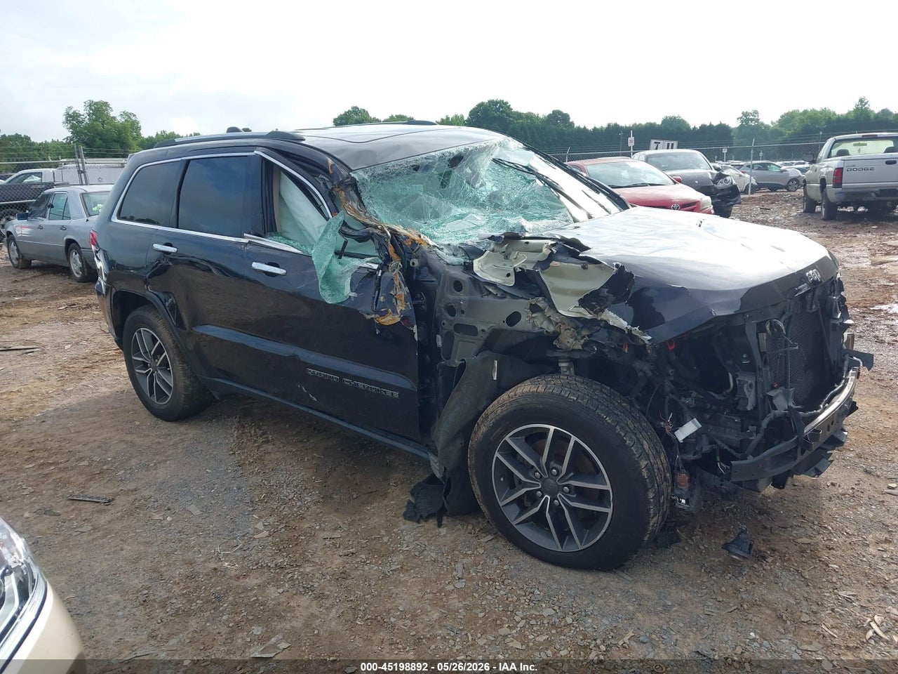 1C4RJEBG9KC****** · 2019 JEEP GRAND CHEROKEE LIMITED 4X2