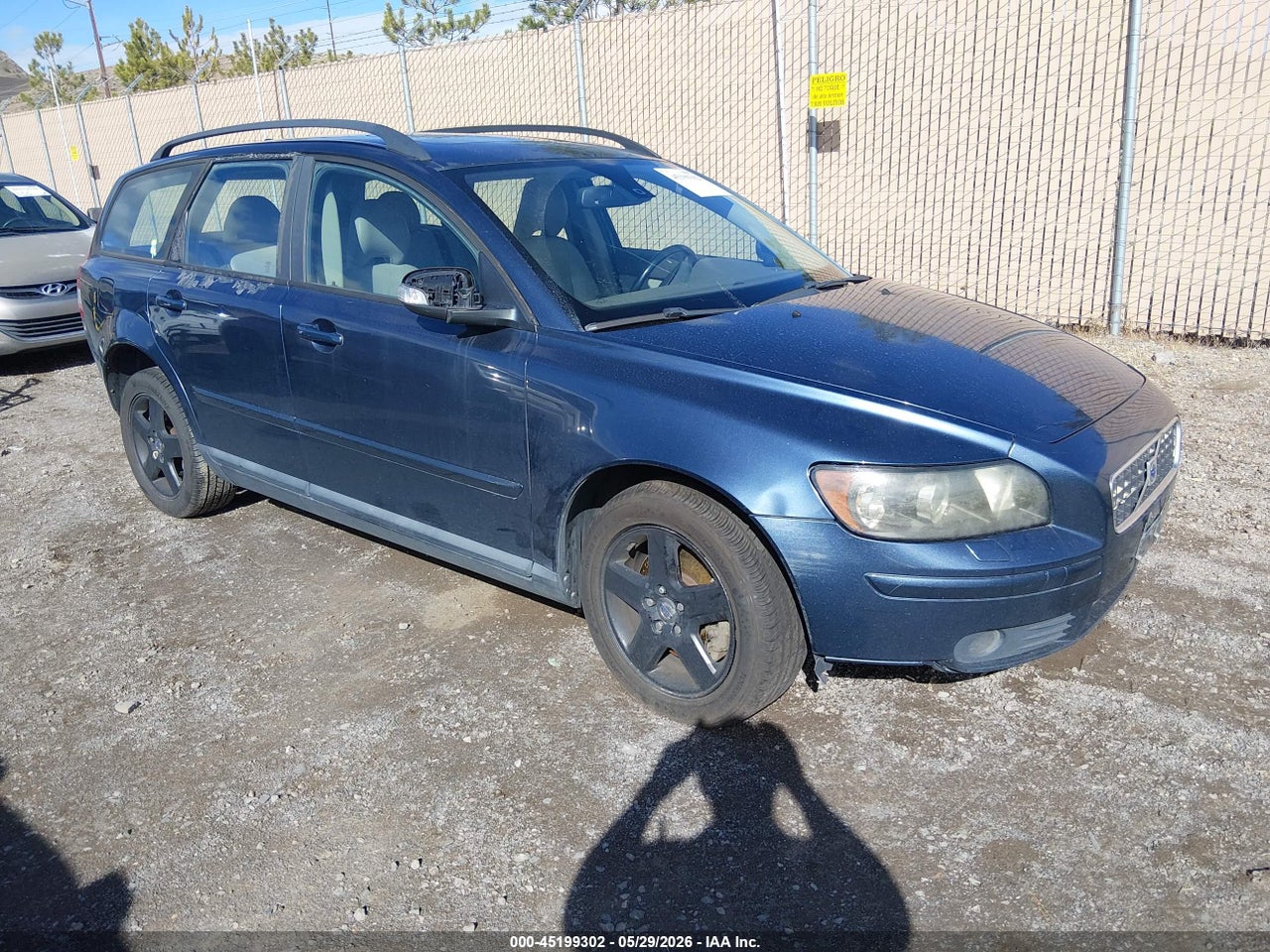 YV1MJ682072****** · 2007 VOLVO V50 T5