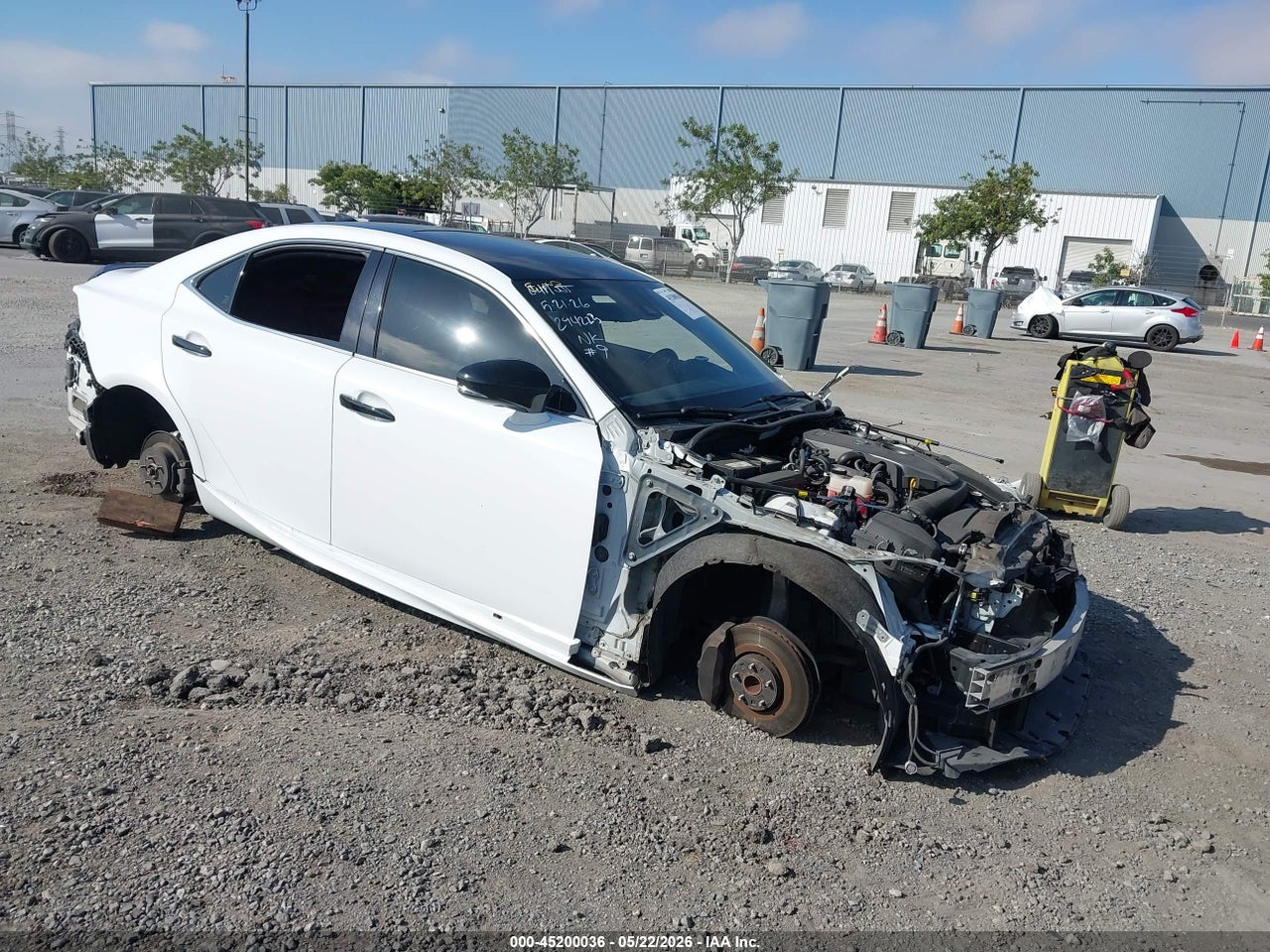 JTHBA1D26H5****** · 2017 LEXUS IS 200T