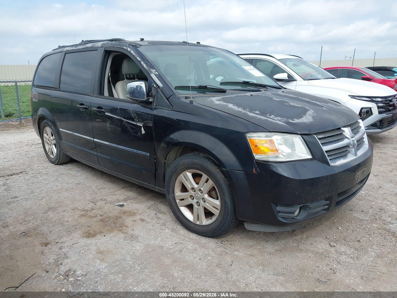 2D8HN54X38R****** · 2008 DODGE GRAND CARAVAN SXT