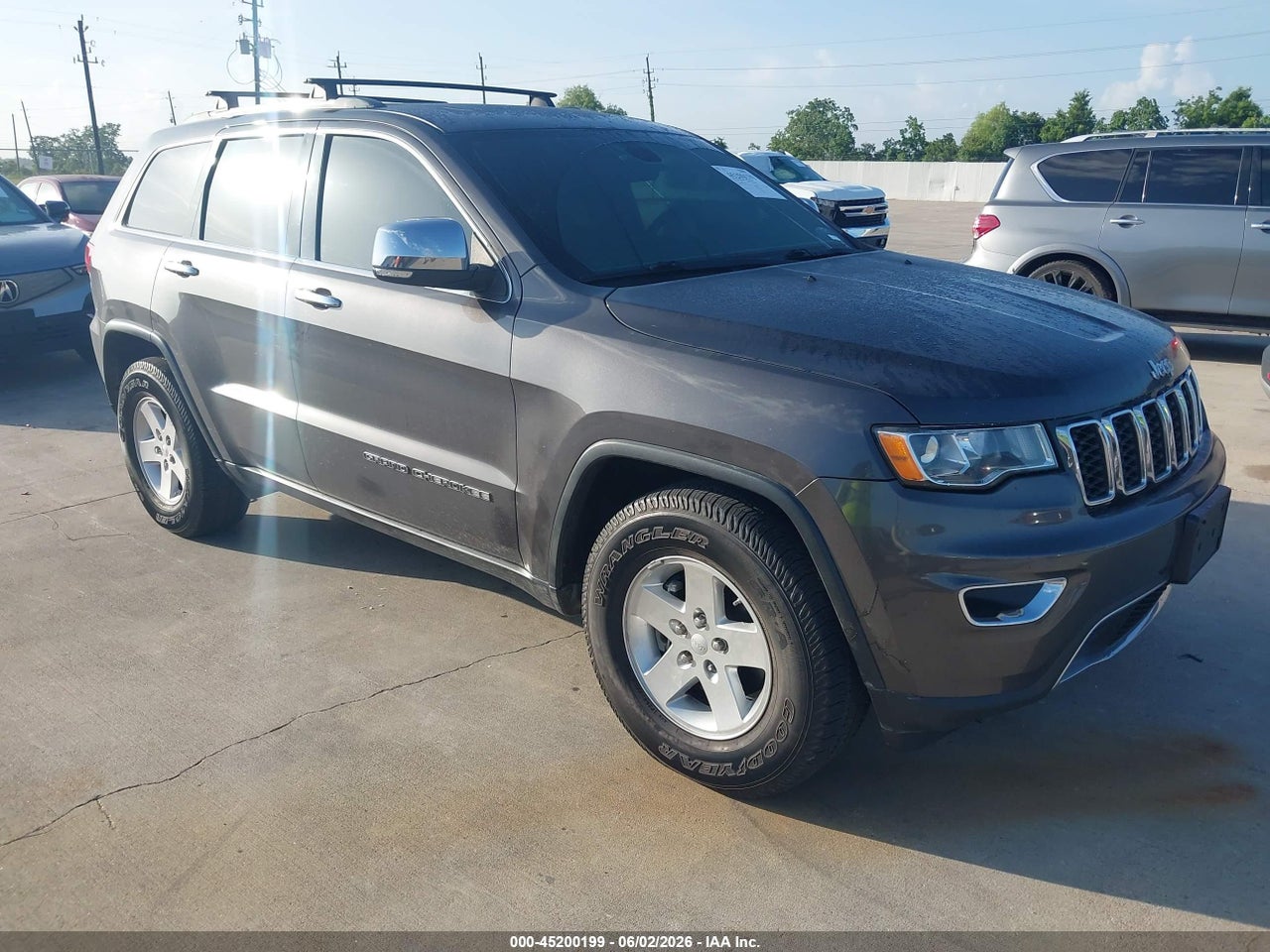 1C4RJEBG6JC****** · 2018 JEEP GRAND CHEROKEE LIMITED 4X2