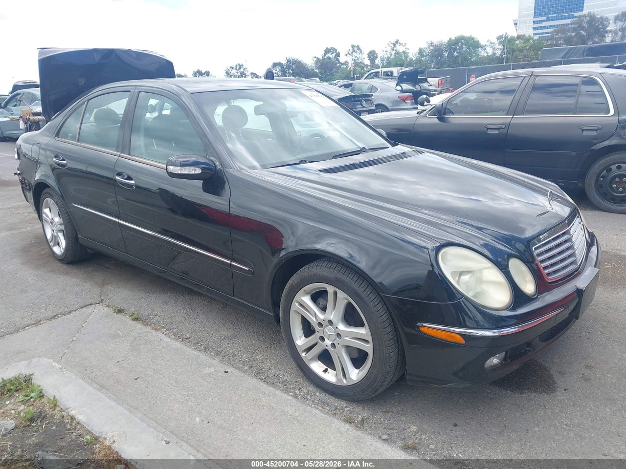 WDBUF70J44A****** · 2004 MERCEDES-BENZ E 500
