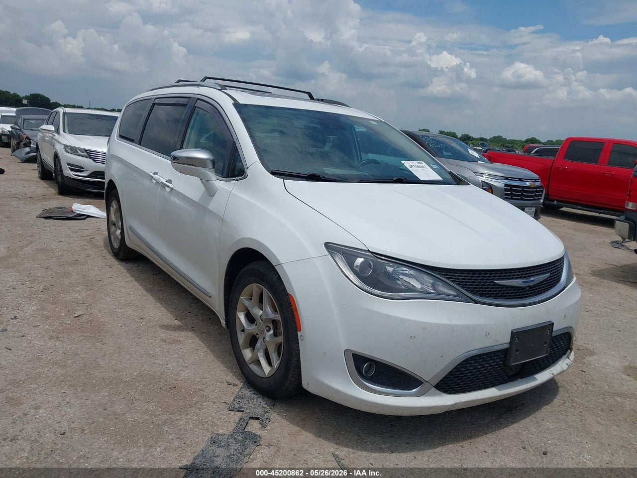 2C4RC1GG6KR****** · 2019 CHRYSLER PACIFICA LIMITED
