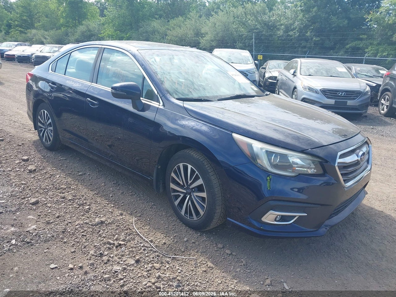 4S3BNAH62J3****** · 2018 SUBARU LEGACY 2.5I PREMIUM