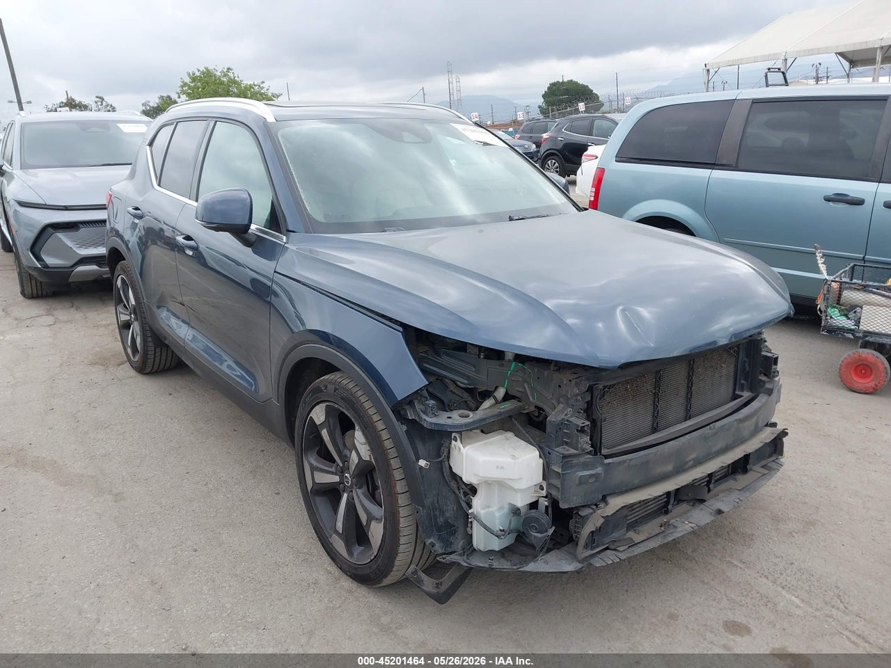 YV4162UL6K2****** · 2019 VOLVO XC40 T5 INSCRIPTION