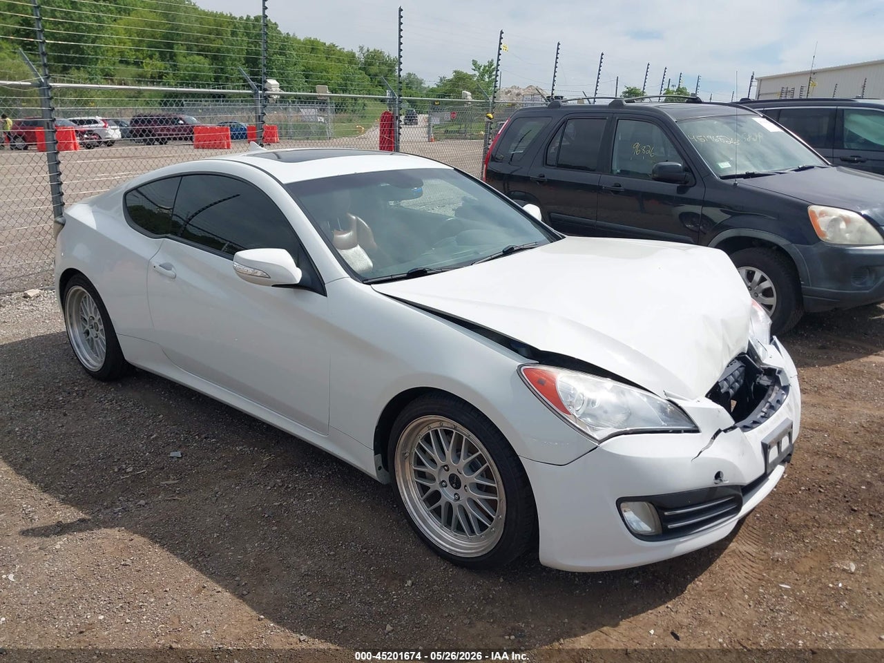 KMHHU6KH1CU****** · 2012 HYUNDAI GENESIS 3.8 GRAND TOURING