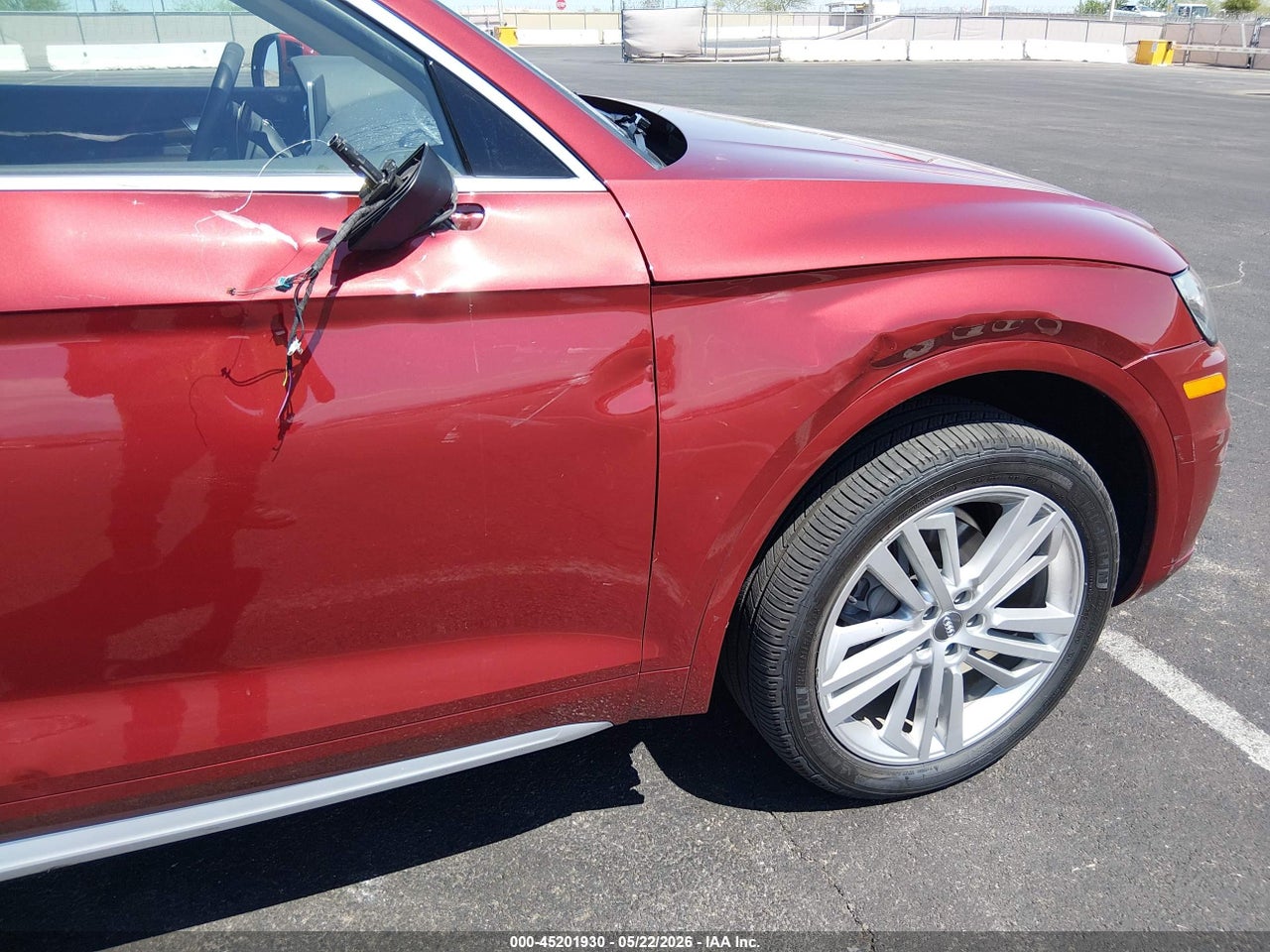 2018 AUDI Q5 2.0T PREMIUM/2.0T TECH PREMIUM · 6/11
