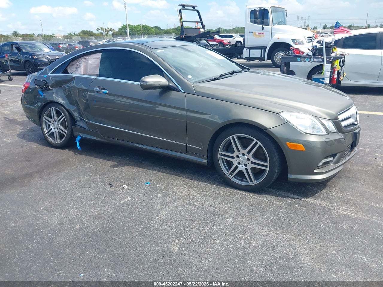 WDDKJ7CB8AF****** · 2010 MERCEDES-BENZ E 550