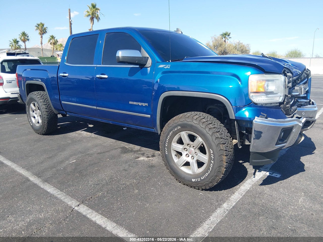 3GTU2VEC7FG****** · 2015 GMC SIERRA 1500 SLT