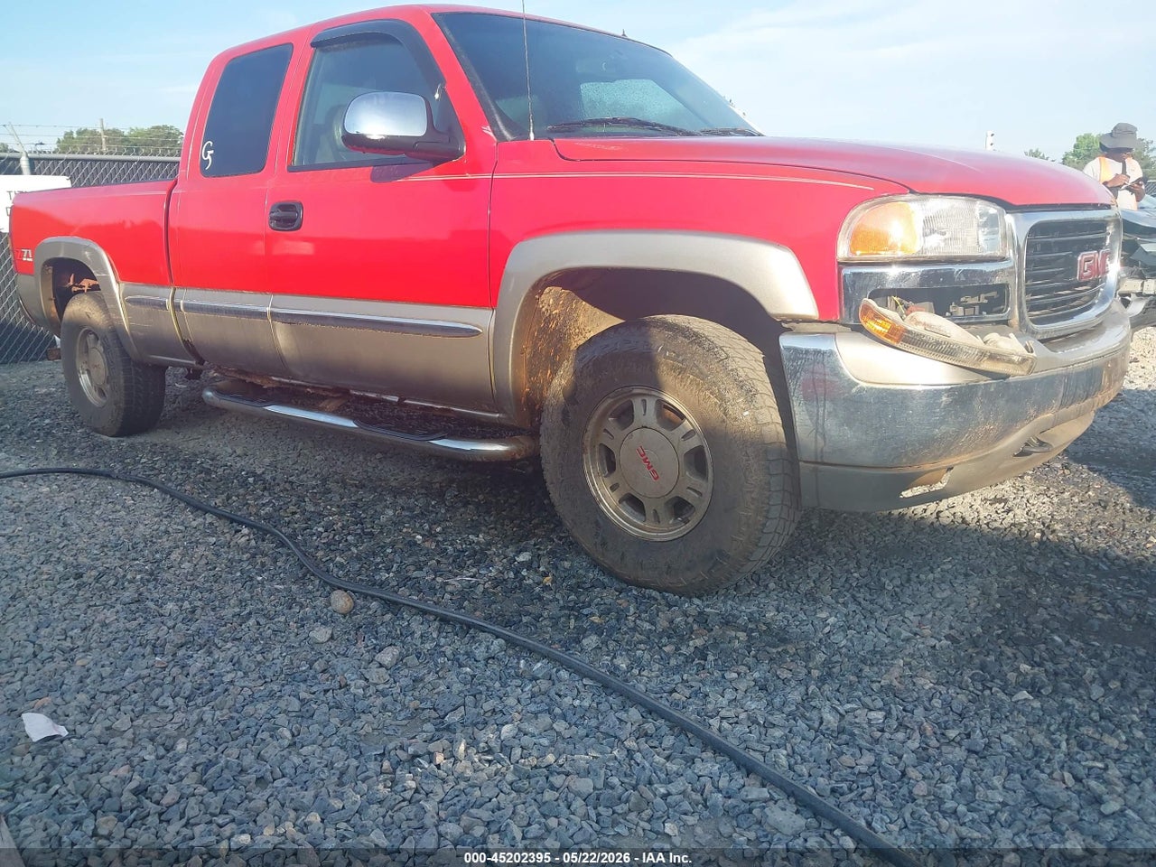 2GTEK19T321****** · 2002 GMC SIERRA 1500 SLE