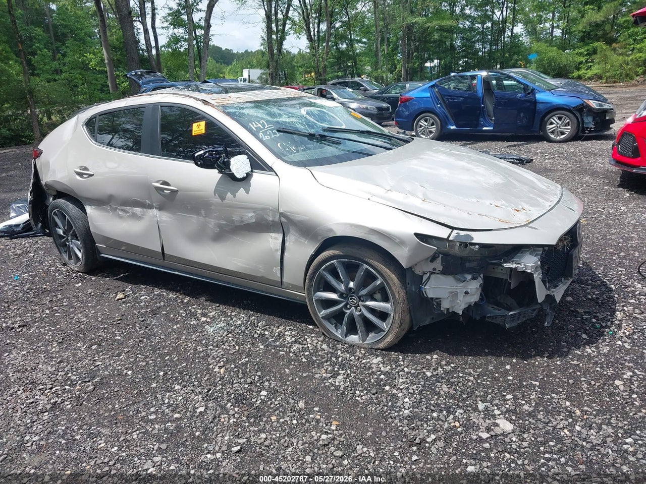JM1BPALLXN1****** · 2022 MAZDA MAZDA3 PREFERRED