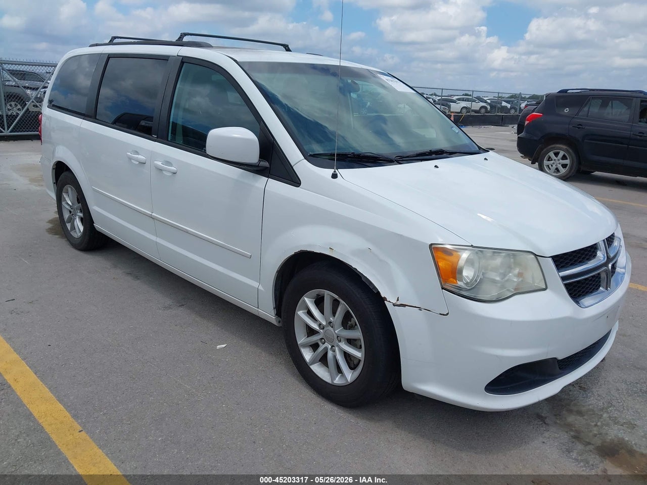 2C4RDGCG9ER****** · 2014 DODGE GRAND CARAVAN SXT