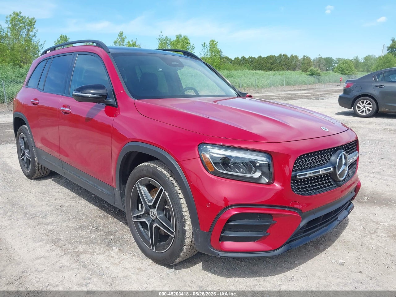 W1N4M4HB5SW****** · 2025 MERCEDES-BENZ GLB 250 4MATIC