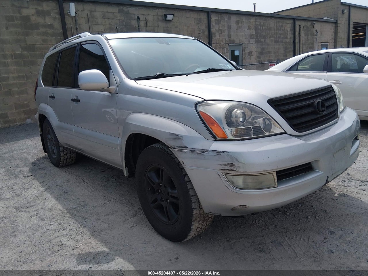 JTJBT20XX50****** · 2005 LEXUS GX 470