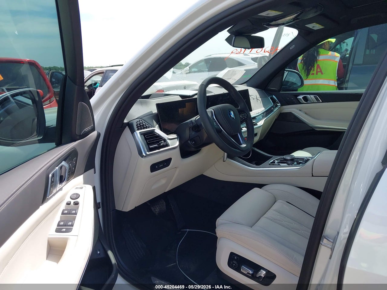 2026 BMW X5 PHEV XDRIVE50E · 5/11