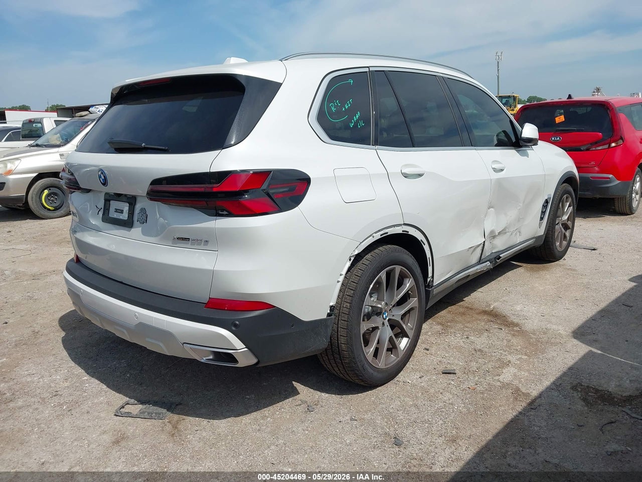 2026 BMW X5 PHEV XDRIVE50E · 4/11