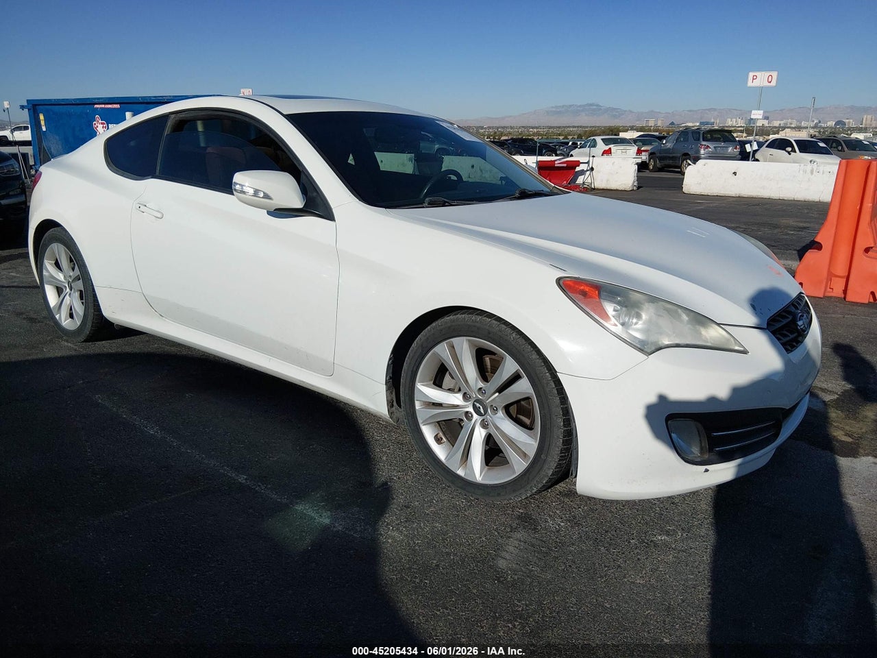 KMHHU6KH3BU****** · 2011 HYUNDAI GENESIS 3.8 GRAND TOURING