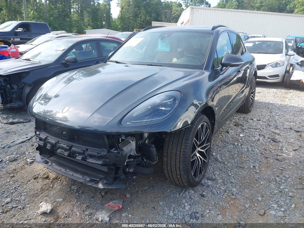 WP1AA2A52RL****** · 2024 PORSCHE MACAN T · 2/11