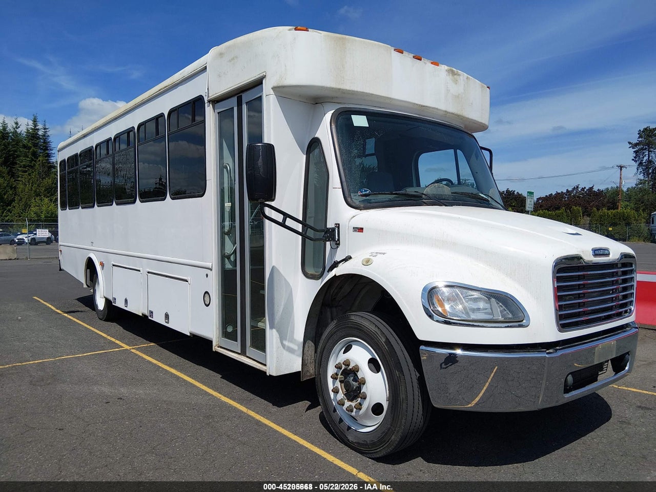 4UZADRDT1GC****** · 2016 FREIGHTLINER CHASSIS S-2