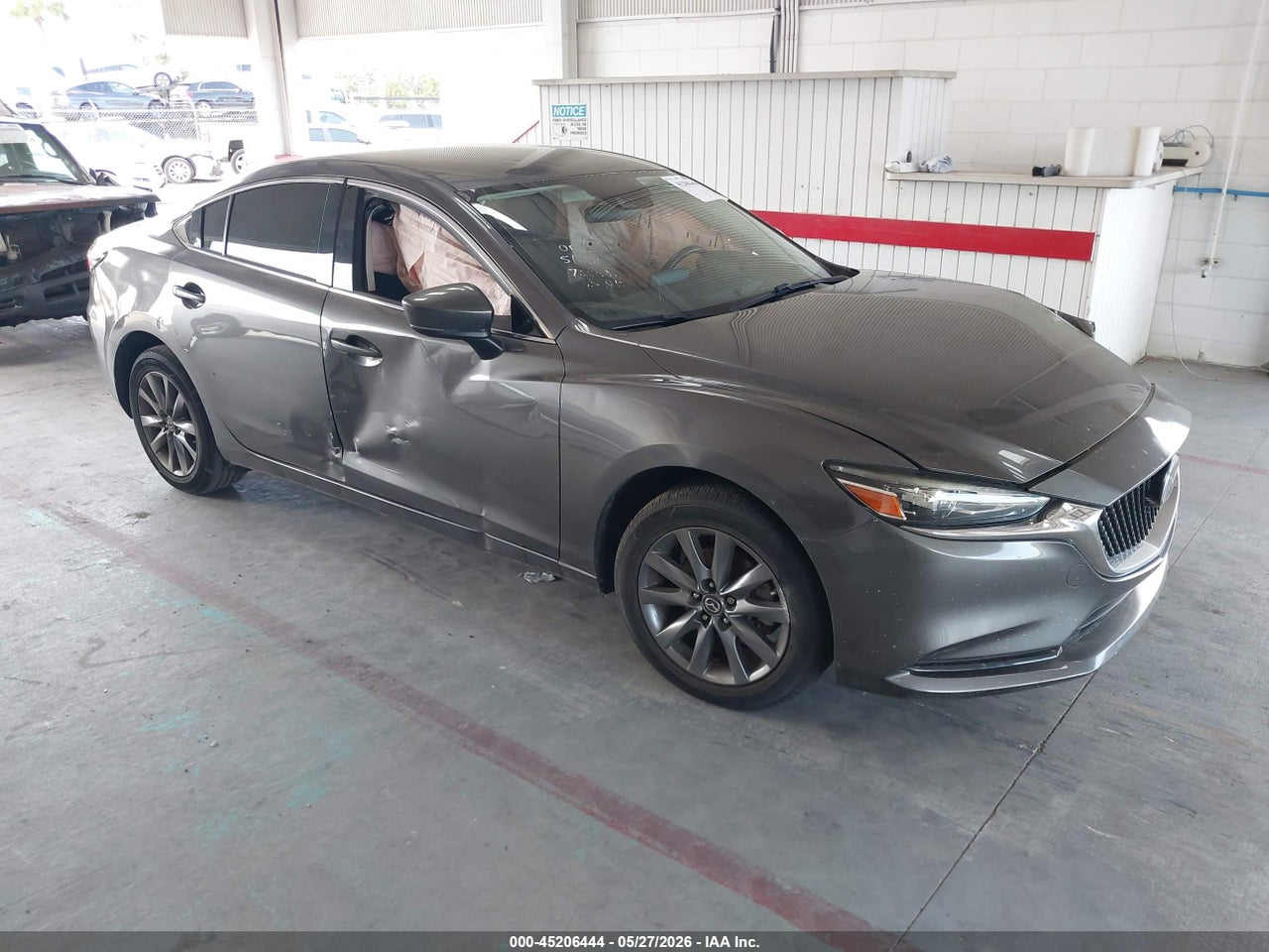 JM1GL1UM6J1****** · 2018 MAZDA MAZDA6 SPORT