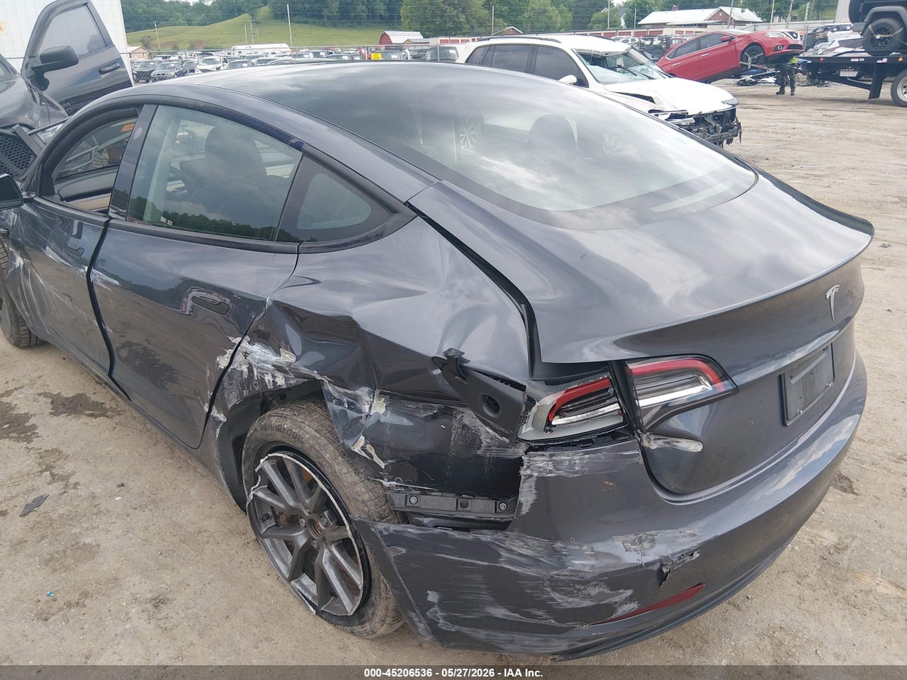2023 TESLA MODEL 3 REAR-WHEEL DRIVE · 3/9