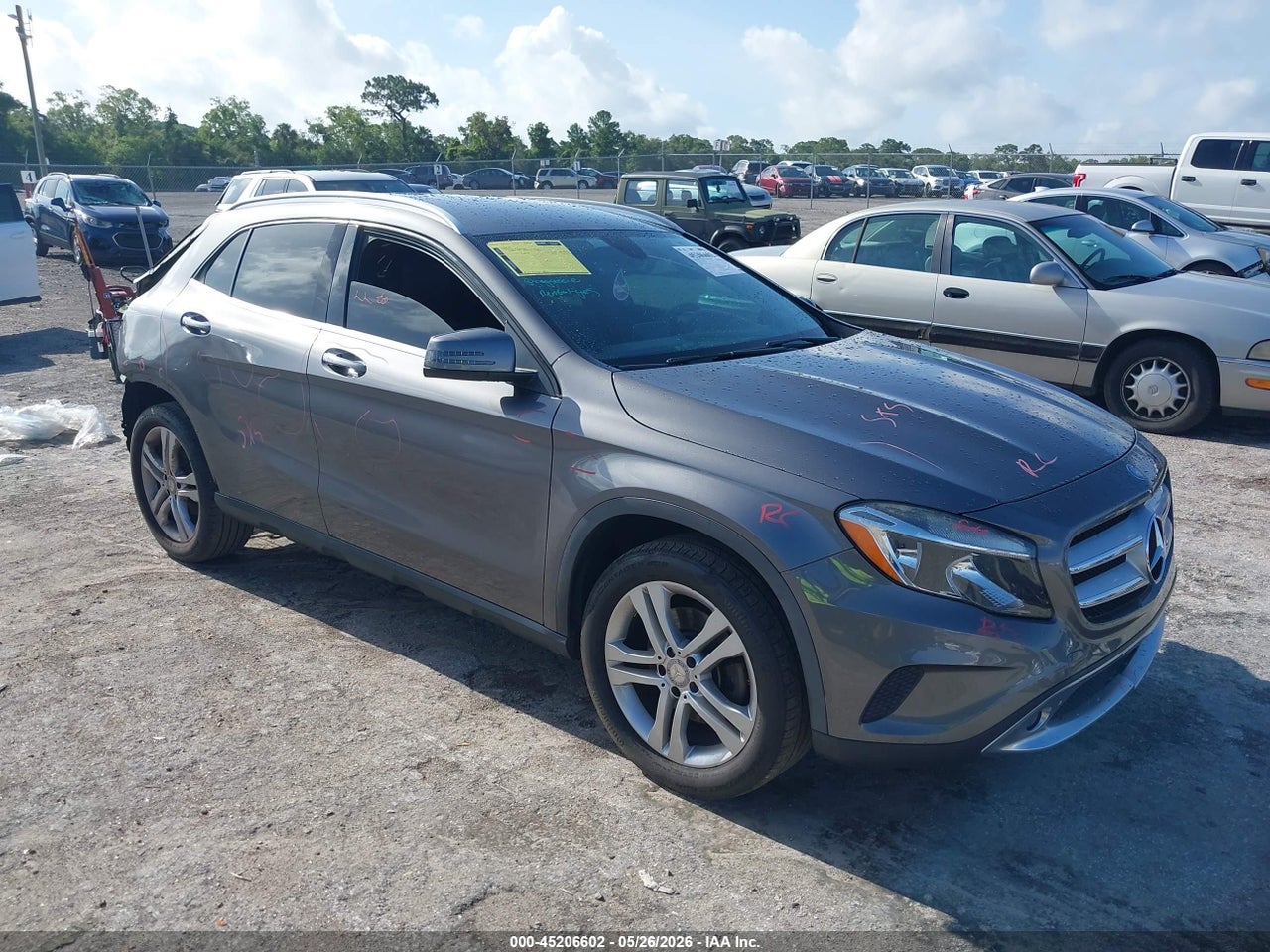 WDCTG4EB7FJ****** · 2015 MERCEDES-BENZ GLA 250