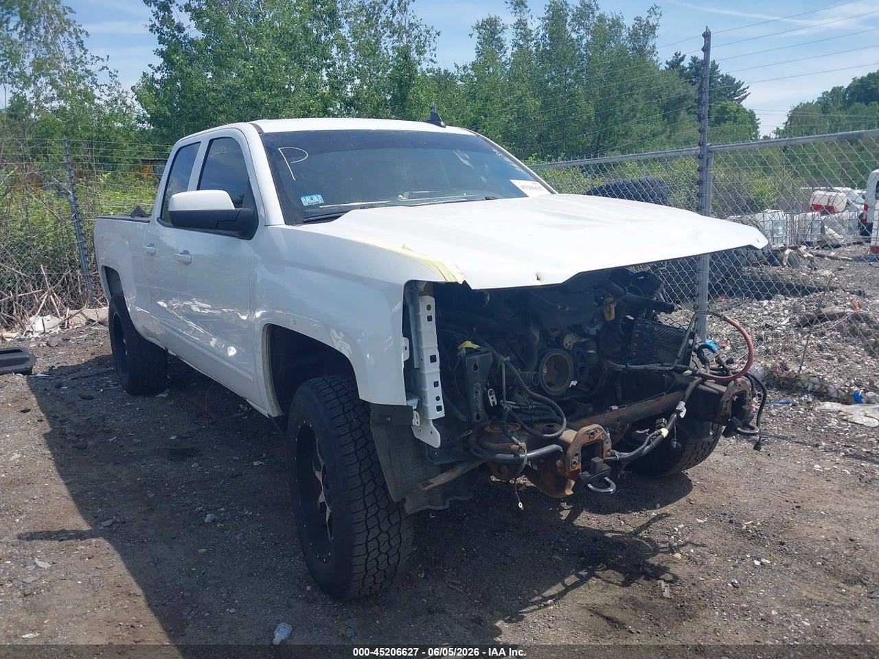 1GCVKREH8JZ****** · 2018 CHEVROLET SILVERADO 1500 1LT