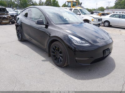 5YJYGDEEXMF****** · 2021 TESLA MODEL Y LONG RANGE DUAL MOTOR ALL-WHEEL DRIVE