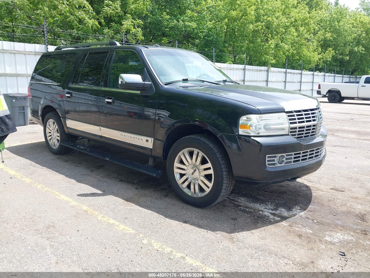 5LMJJ3H51DE****** · 2013 LINCOLN NAVIGATOR L