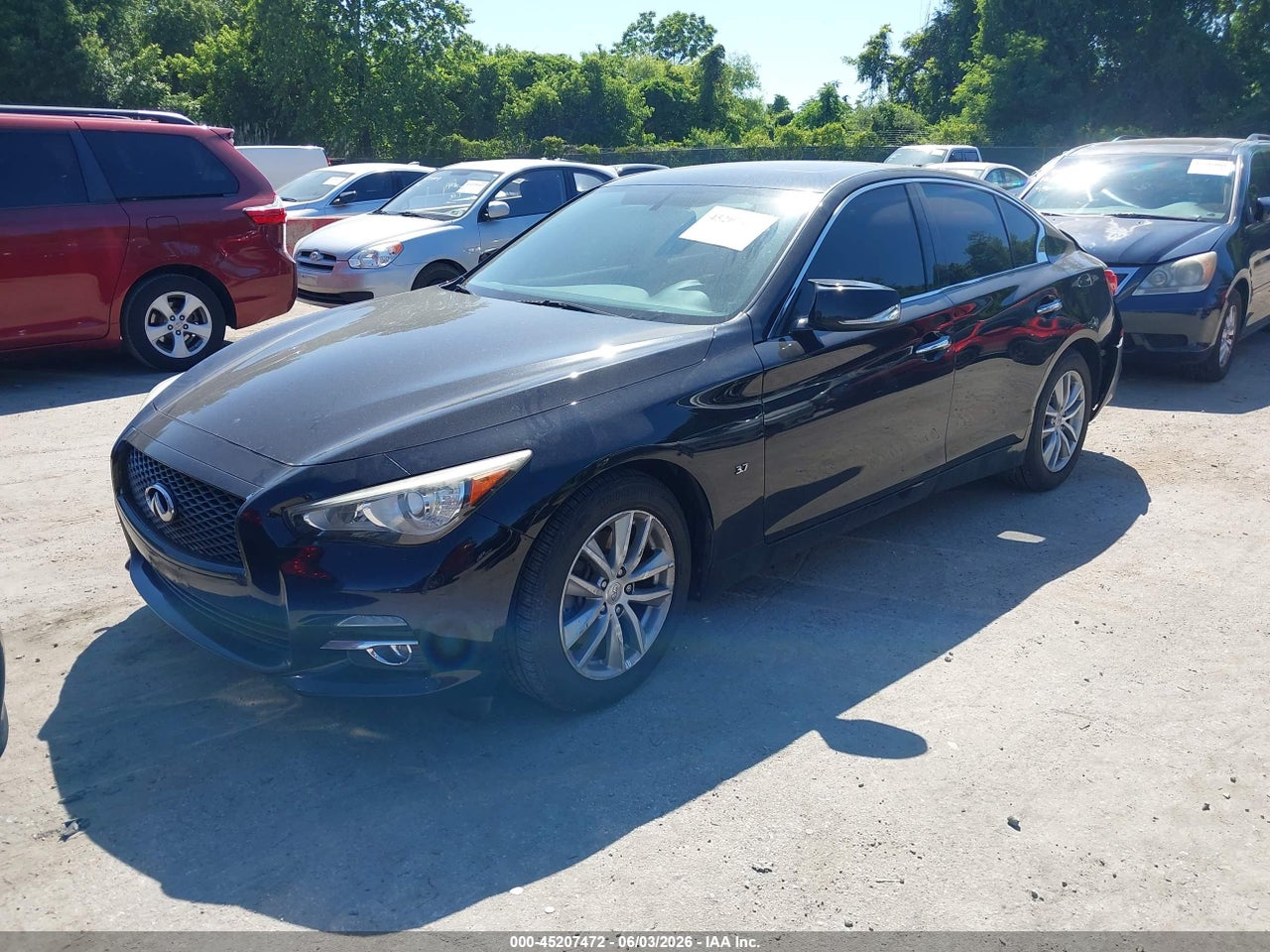 2015 INFINITI Q50 PREMIUM · 2/11