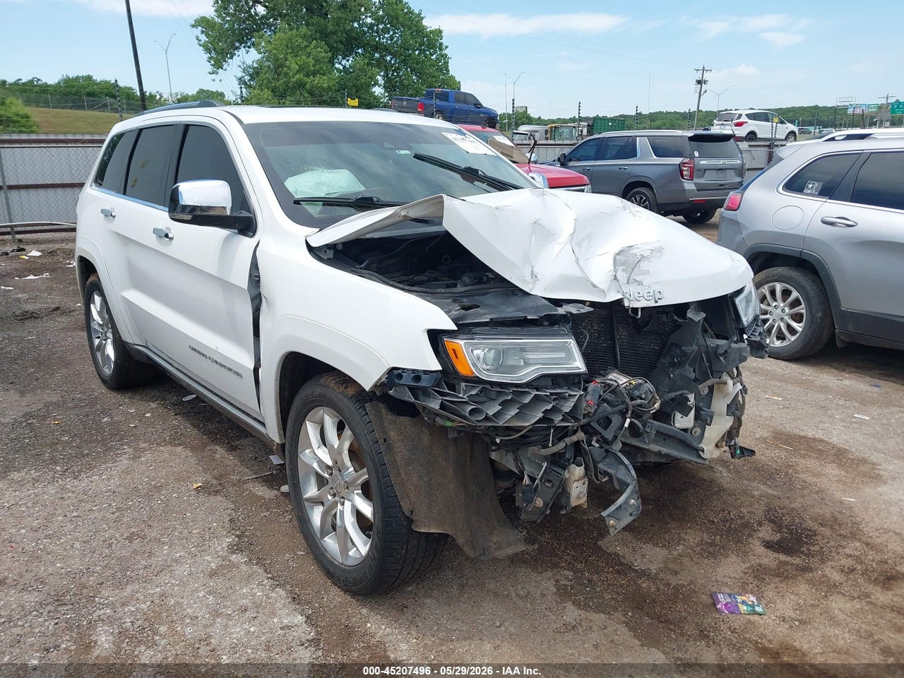 1C4RJFJG3GC****** · 2016 JEEP GRAND CHEROKEE SUMMIT