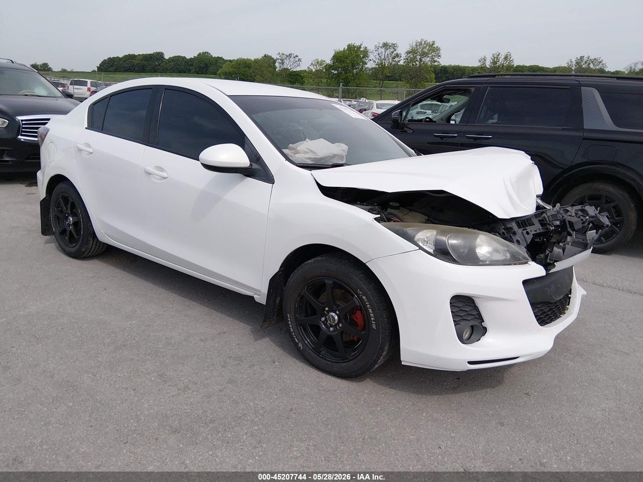 JM1BL1UG4C1****** · 2012 MAZDA MAZDA3 I SPORT