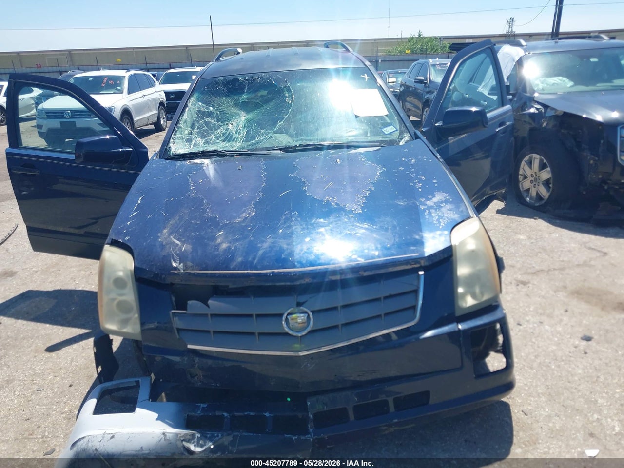 2004 CADILLAC SRX STANDARD · 6/11