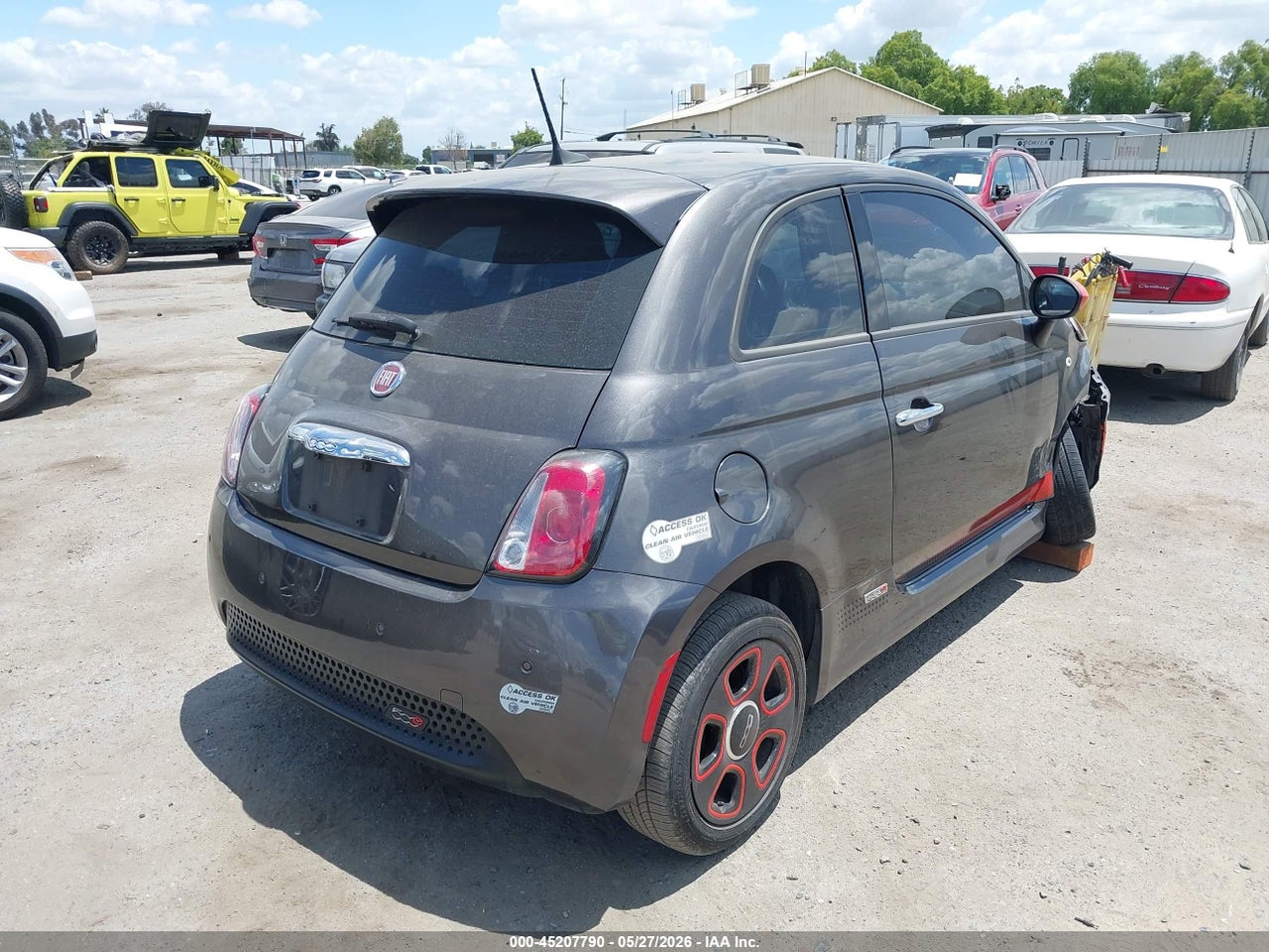 2016 FIAT 500E BATTERY ELECTRIC · 4/11