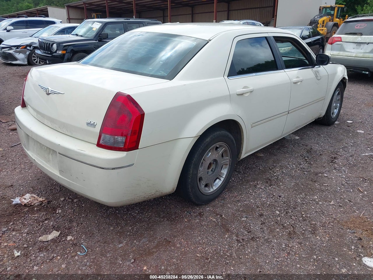 2006 CHRYSLER 300 TOURING · 4/10