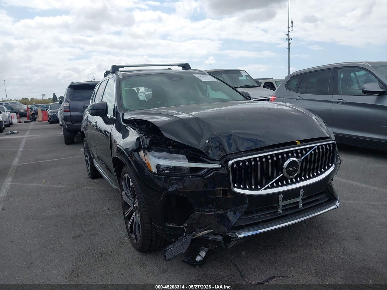 YV4L12DA5P1****** · 2023 VOLVO XC60 B5 ULTIMATE BRIGHT THEME