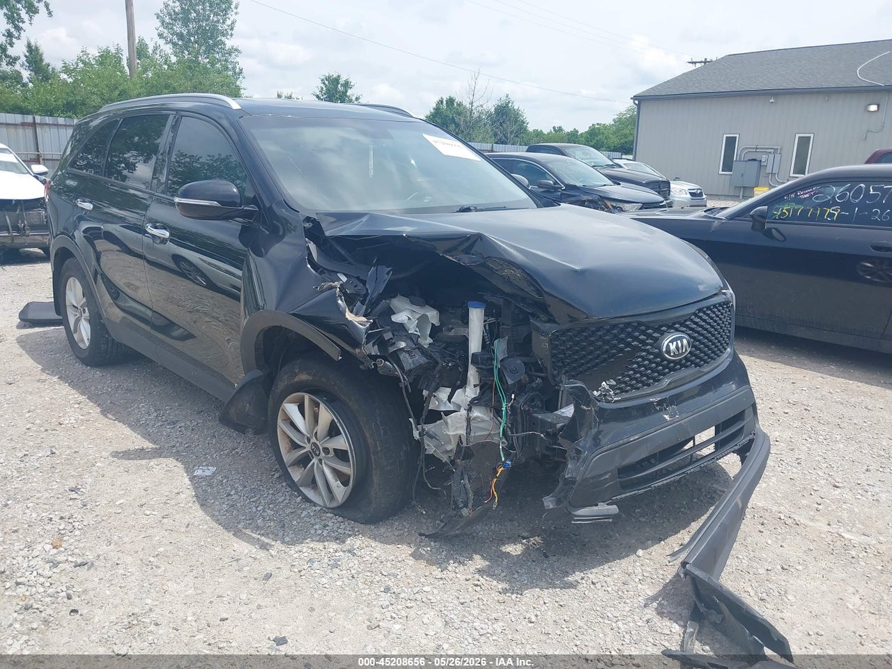 5XYPGDA3XHG****** · 2017 KIA SORENTO 2.4L LX