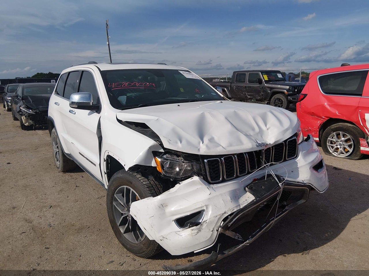 1C4RJFBG0HC****** · 2017 JEEP GRAND CHEROKEE LIMITED 4X4
