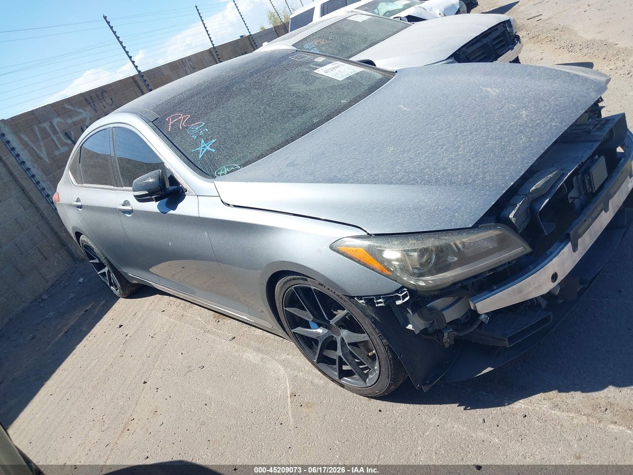 KMHGN4JFXFU****** · 2015 HYUNDAI GENESIS 5.0