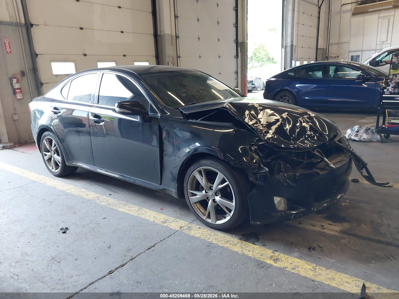 JTHBF5C23A5****** · 2010 LEXUS IS 250
